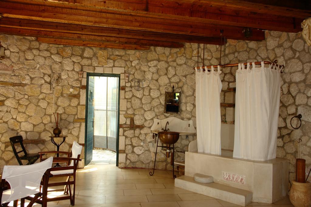 Musician'S Round House & Castello Villa Vatos Luaran gambar